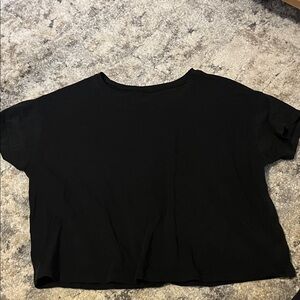Lululemon black basic tee